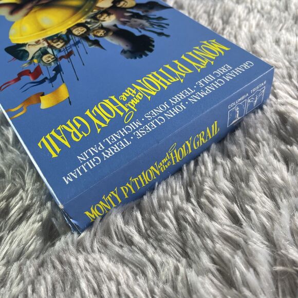 Monty Python and the Holy Grail (VHS, 1974) Comedy - Picture 5 of 10